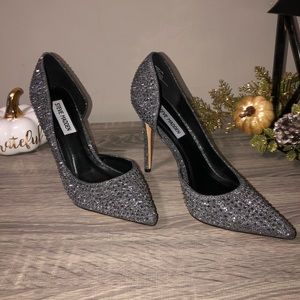 NWOT Steve Madden Heels